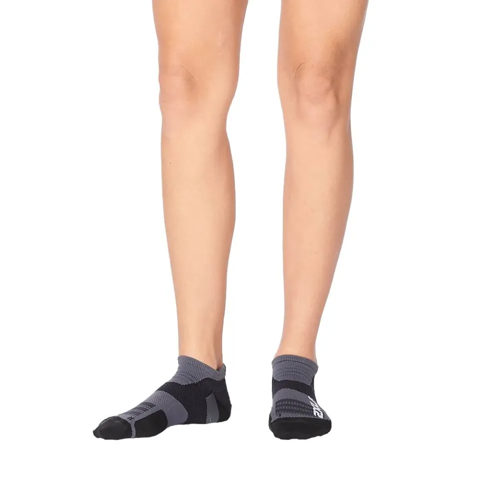 2XU Unisex Unisex Vectr Ultralight No Show Compression Socks