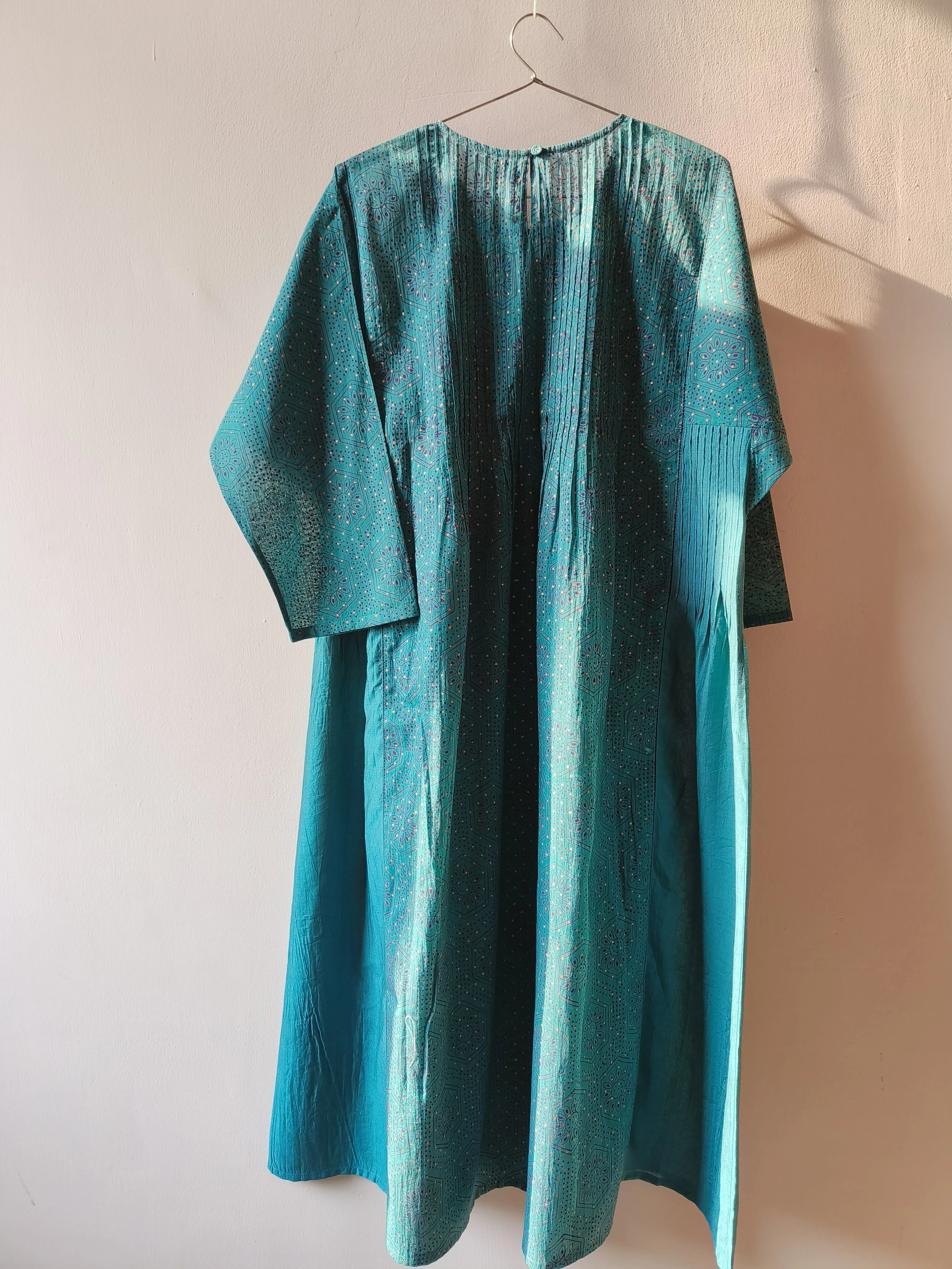 Dona Pin-tucked Kalidar Kurta