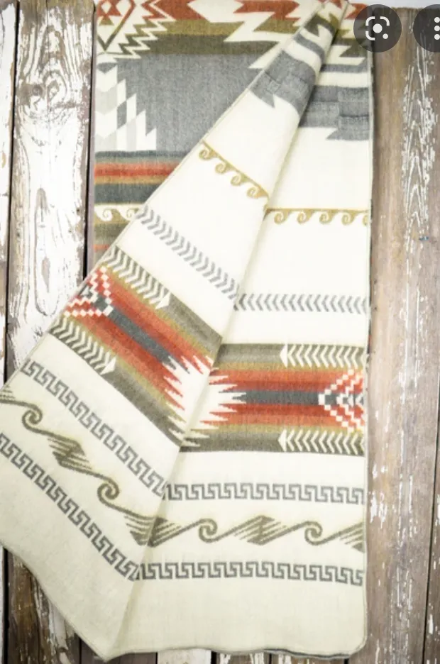 Heartprint Threads - MASKUY BLANKET - MOSAIC PEBBLE