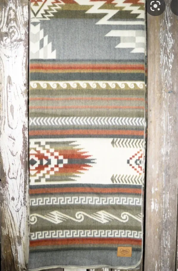 Heartprint Threads - MASKUY BLANKET - MOSAIC PEBBLE