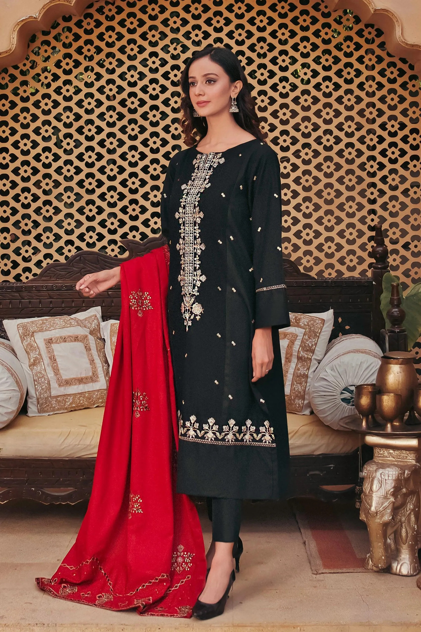Luxurious Winter Kaari KE-00172 3-Piece Winter Set